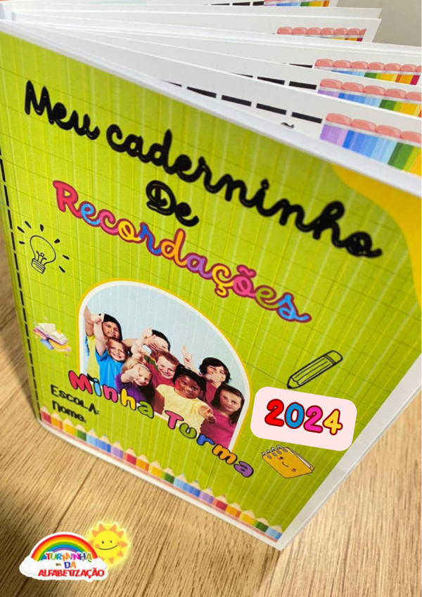 📘 Caderninho 3D Interativo de Recordações Minha Turma 2024✏ - Image 3